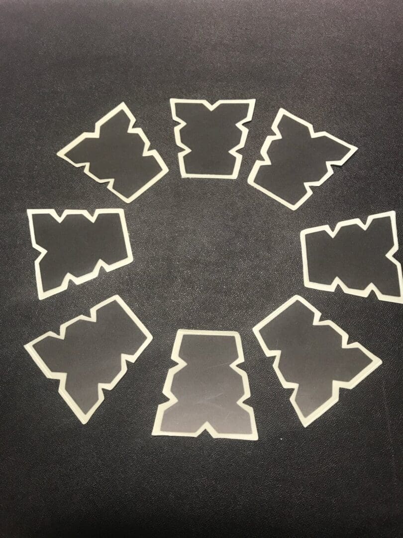 Black Out Tetrahedron (8 Pack)