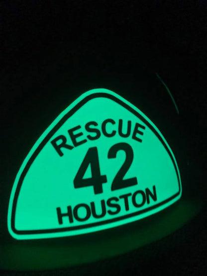 Modern Style Shield Decal