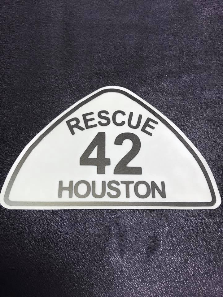 Modern Style Shield Decal