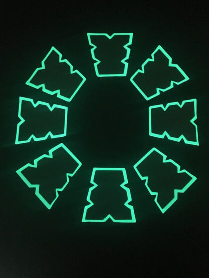 Black Out Tetrahedron (8 Pack)