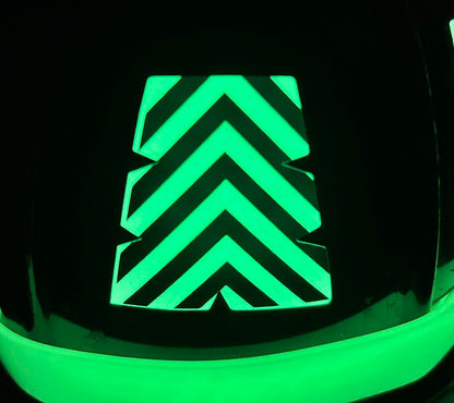Tetrahedron Chevron w/ 3M Scotchlite 8 pak